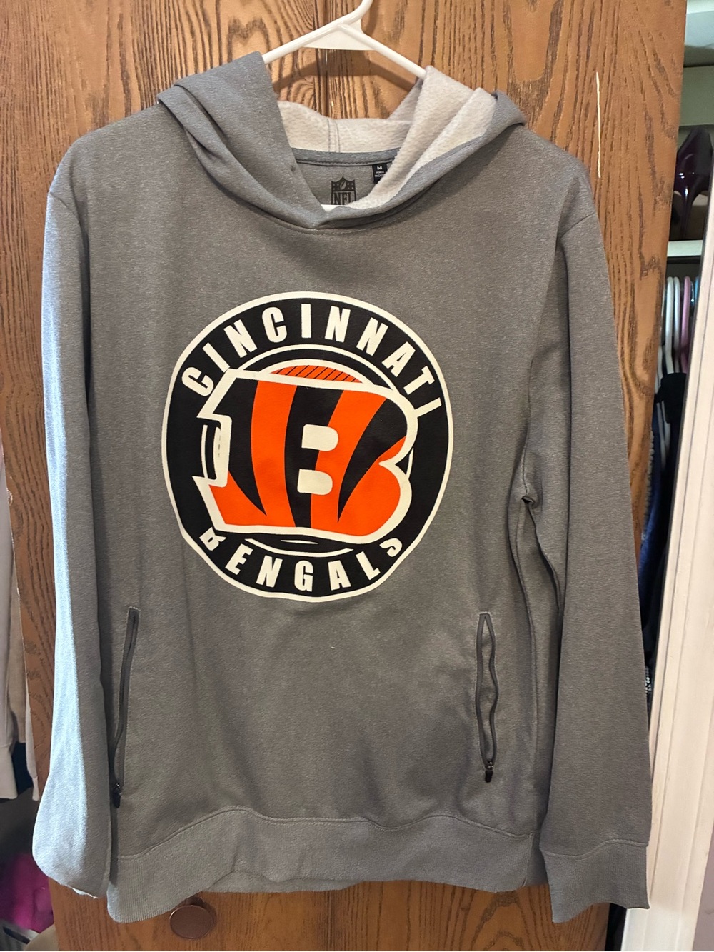 NFL Cincinnati Bengals Gray Hoodie with Orange & Black Logo